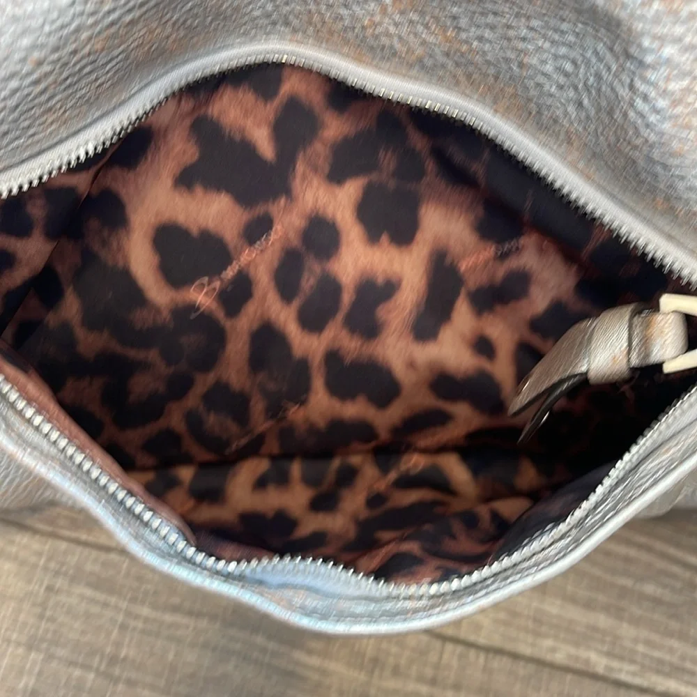 B. Makowsky Metallic Silver Copper Distressed Leather Shoulder Bag